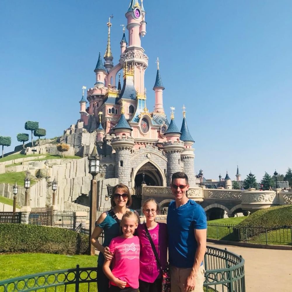 Meet your Posher, Chrissy